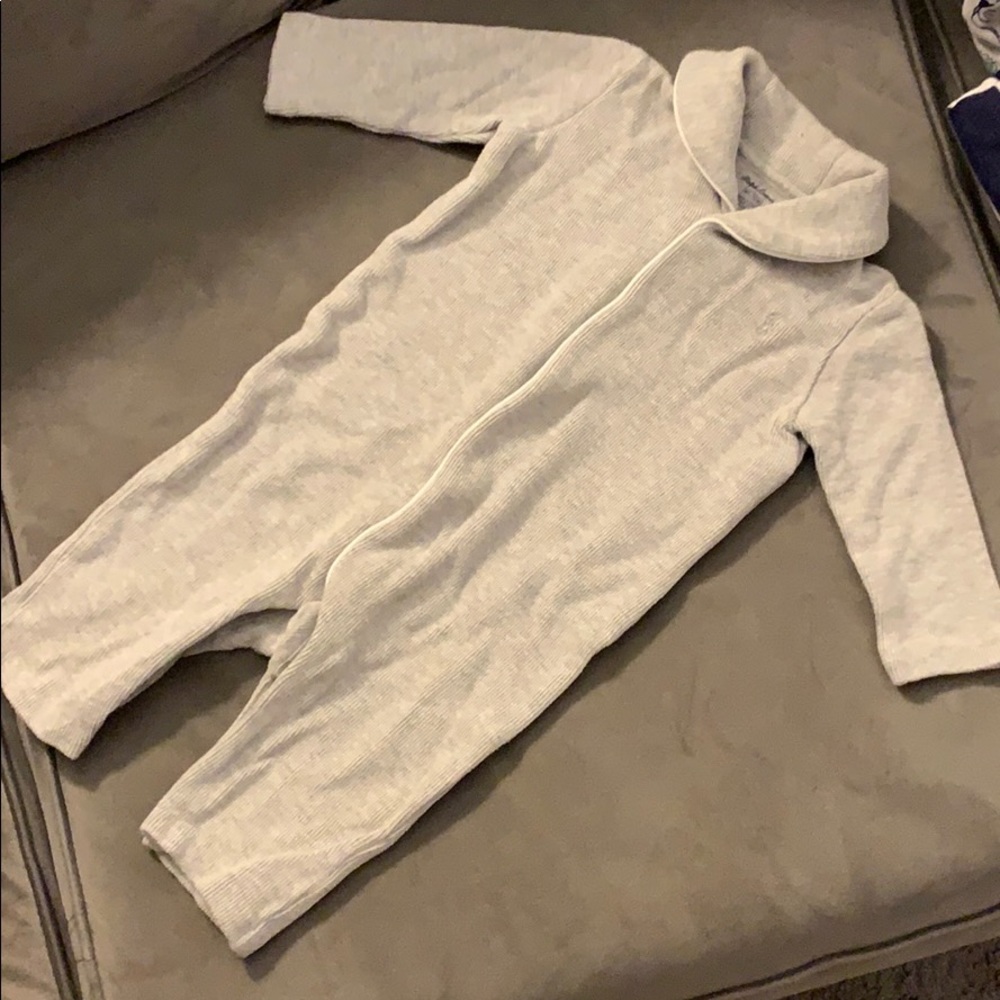 Gray sweater onesie by polo Ralph Lauren.  Sz 6 mo